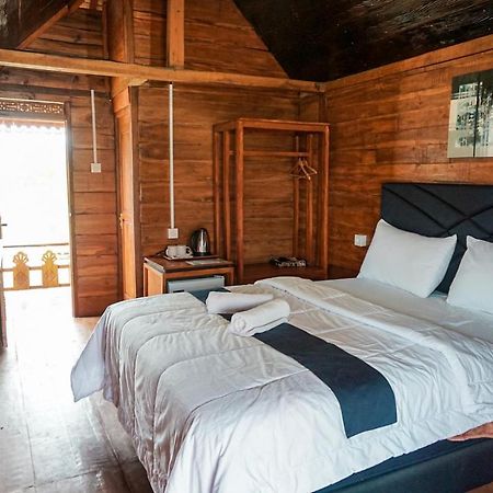 Rinjani Hill Hotel Sembalunlawang Extérieur photo